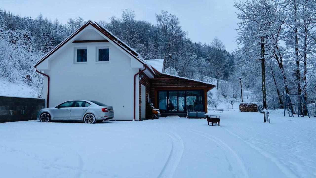 Chalupa u Bohumila Rybna nad Zdobnici Bagian luar foto