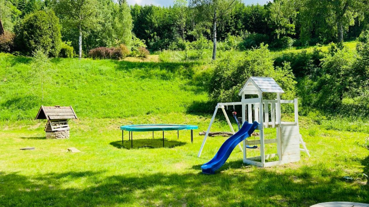 Chalupa u Bohumila Rybna nad Zdobnici Bagian luar foto