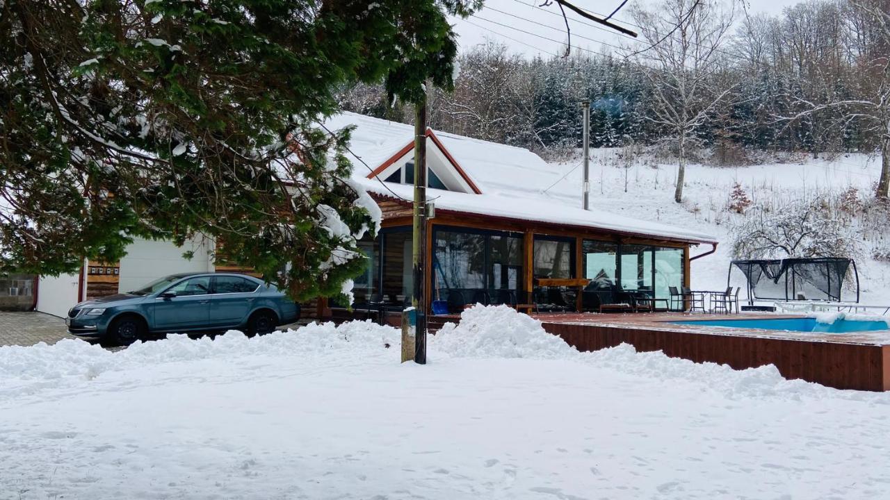 Chalupa u Bohumila Rybna nad Zdobnici Bagian luar foto
